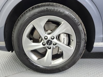 صورة 6 لـ 2025 Genesis GV70