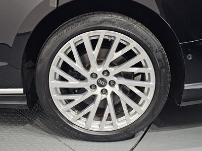 صورة 8 لـ 2021 AUDI A8
