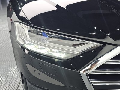 صورة 9 لـ 2021 AUDI A8