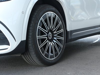 2025 Mercedes-BENZ GLA — миниатюра 32