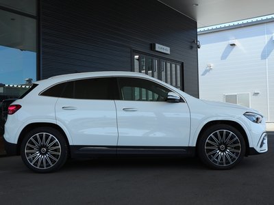 2025 Mercedes-BENZ GLA — миниатюра 27