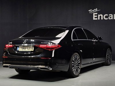 2022 Mercedes-BENZ S-CLASS photo 3