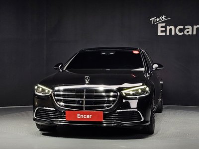 2022 Mercedes-BENZ S-CLASS photo 2