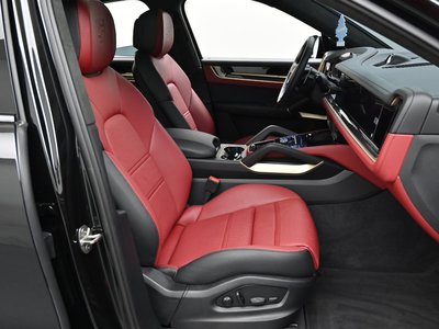 PORSCHE CAYENNE - 10