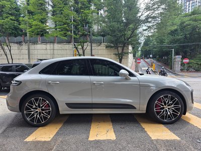 2023 Porsche MACAN 缩略图 13