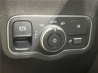 2021 Mercedes-BENZ GLB 缩略图 28