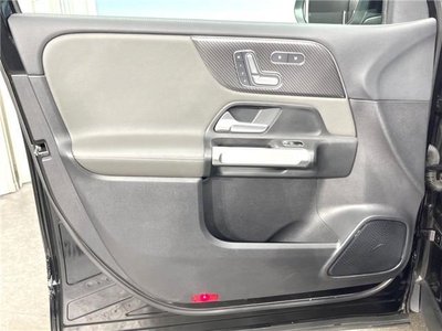 2021 Mercedes-BENZ GLB 缩略图 12