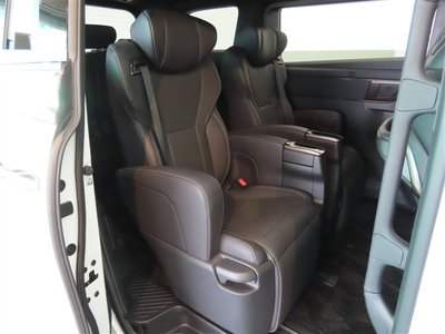 2023 Toyota ALPHARD 缩略图 11
