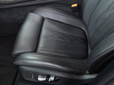 2020 BMW X7 — миниатюра 43