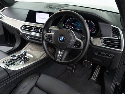 2020 BMW X7 — миниатюра 35