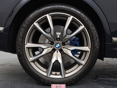 2020 BMW X7 — миниатюра 78