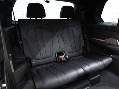 2020 BMW X7 — миниатюра 55