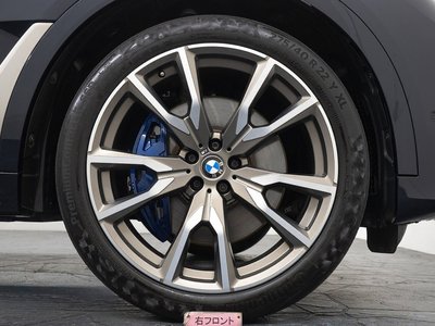 2020 BMW X7 — миниатюра 77
