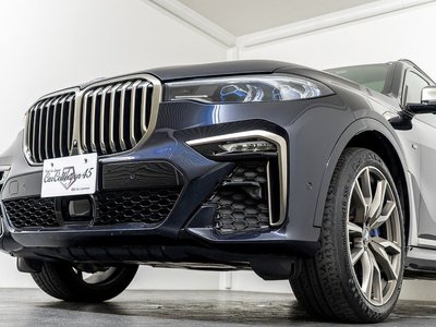 2020 BMW X7 — миниатюра 24