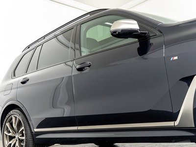 2020 BMW X7 — миниатюра 18