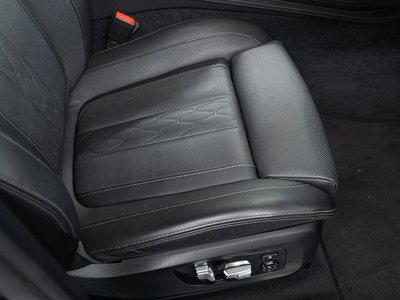2020 BMW X7 — миниатюра 39