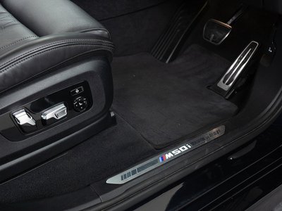 2020 BMW X7 — миниатюра 70