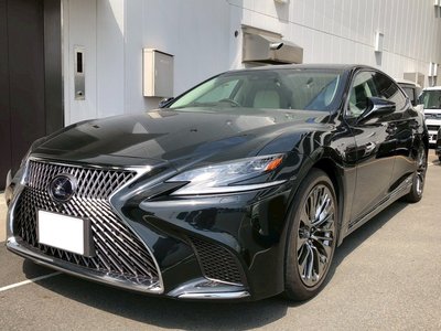 صورة 8 لـ 2018 Lexus LS