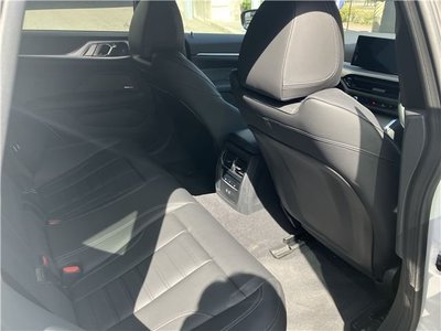 2025 BMW I4 — миниатюра 51