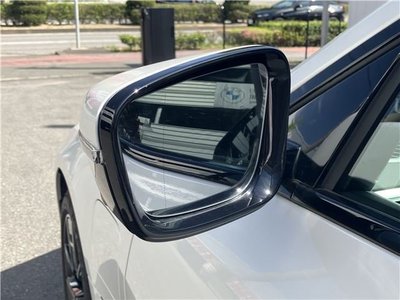 2025 BMW I4 — миниатюра 14