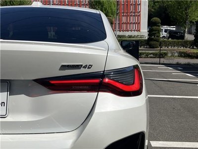 2025 BMW I4 — миниатюра 12