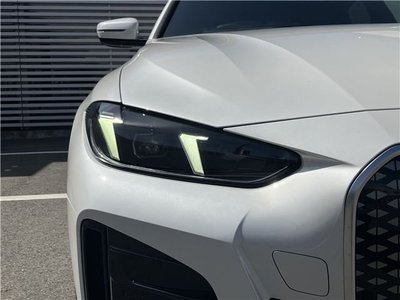 2025 BMW I4 — миниатюра 11