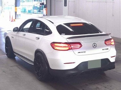 MERCEDES-BENZ GLC - 2