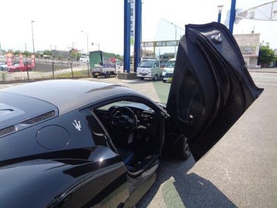 MASERATI MC20 - 10