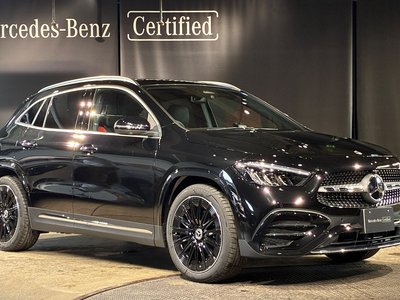 MERCEDES-BENZ GLA - 4