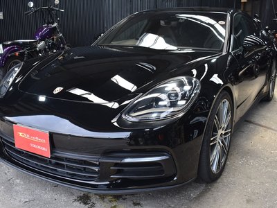 PORSCHE PANAMERA - 3