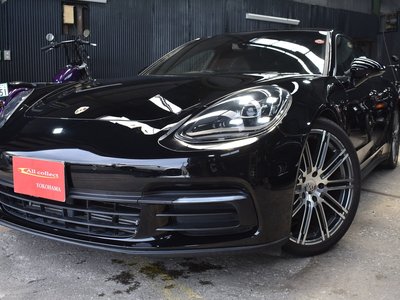 PORSCHE PANAMERA - 1