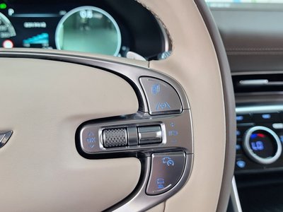 صورة مصغرة 16 لـ 2022 Genesis GV80