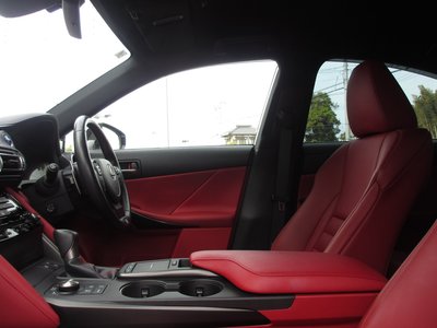 2021 Lexus IS 缩略图 66