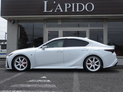 2021 Lexus IS 缩略图 32