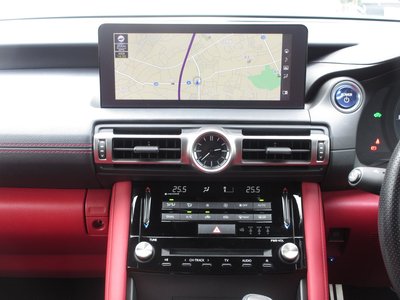 2021 Lexus IS 缩略图 12