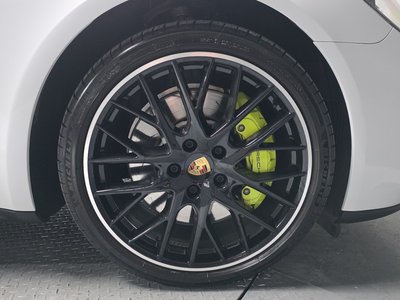 PORSCHE PANAMERA - 6