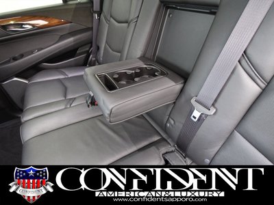 2016 Cadillac ESCALADE — миниатюра 59