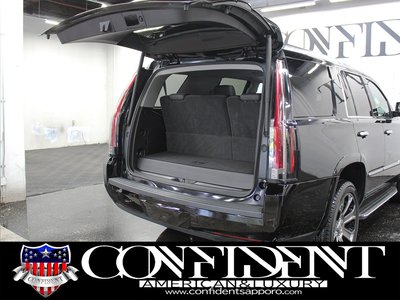 2016 Cadillac ESCALADE — миниатюра 71