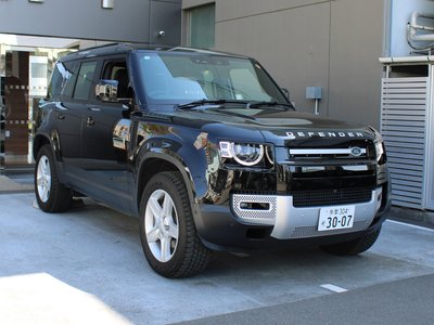 LAND ROVER DEFENDER - 5