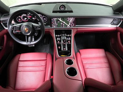 PORSCHE PANAMERA - 5