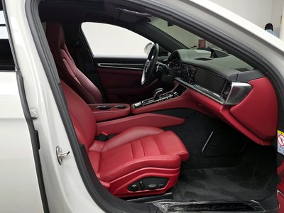 PORSCHE PANAMERA - 10