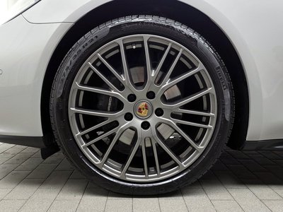 PORSCHE PANAMERA - 6