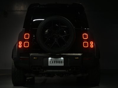 LAND ROVER DEFENDER - 7