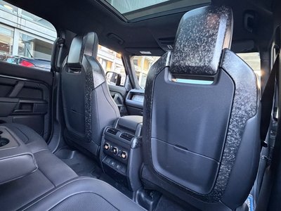 2025 LAND Rover DEFENDER 缩略图 16