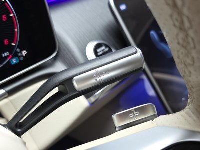 MERCEDES-BENZ S-CLASS - 9