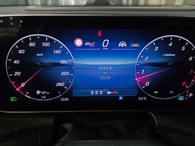 MERCEDES-BENZ GLC - 8