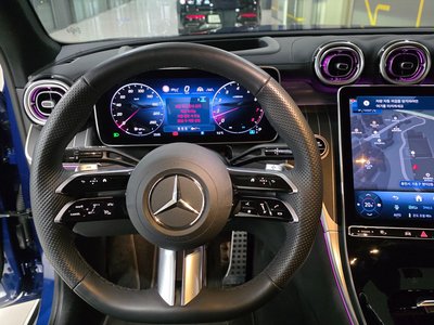 MERCEDES-BENZ GLC - 4