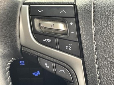 TOYOTA LAND CRUISER PRADO - 9