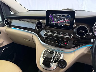 صورة مصغرة 35 لـ 2020 Mercedes-BENZ V-CLASS