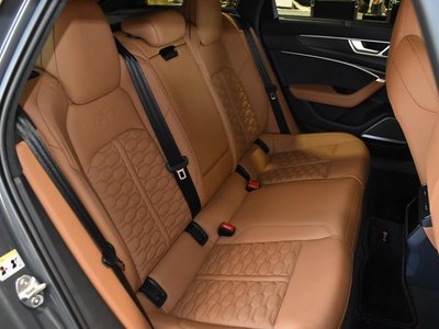 2025 AUDI RS6 AVANT — миниатюра 29